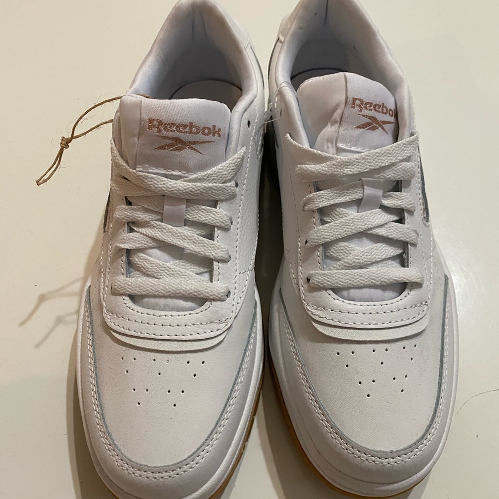Reebok Women’s size 8 sneakers